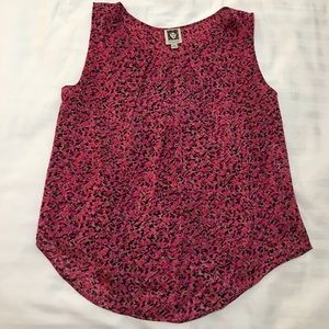Work casual sleeveless floral top